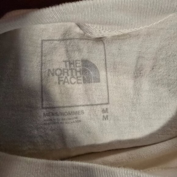 THE NORTH FACE MENS TEES - Picture 3 of 3